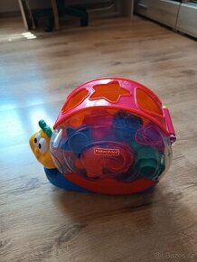 Hrací šnek Fischer Price