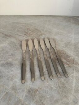 Jídelní nože nerez