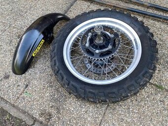 Yamaha XTZ 750 zadní kolo + blatník