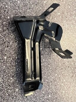 BMW F36 uchycení blatníku levé, nové 5905753362526