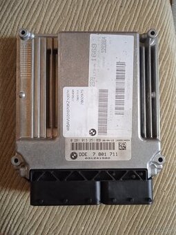 Řídící jednotka motoru BMW 320d e91