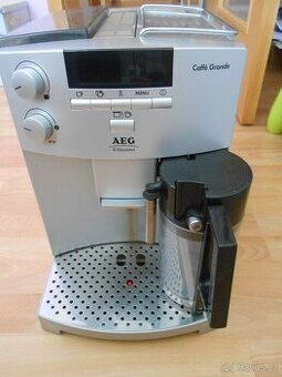 Kávovar AEG Elektrolux CG6600