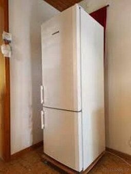 lednice 160cm Liebherr