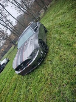 Ford mustang 3.7 L