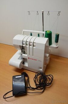 ŠICÍ STROJ SINGER S010L