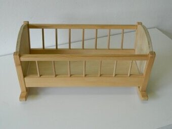 Kolébka pro panenku.