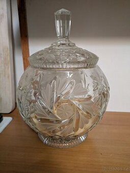 Skleněná velká dóza