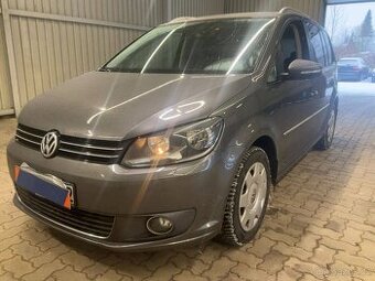 VW Touran 2.0 TDI 103kW,Highline,1.Majitel.Serviska.
