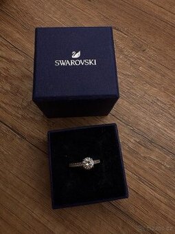 Swarovski prstýnek