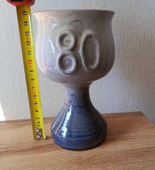 Keramický pohár k 80.narozeninam