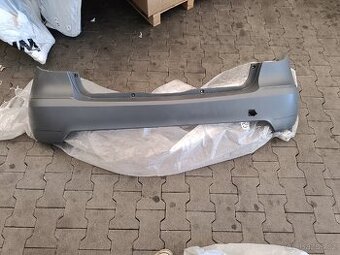Zadní nárazník pro lak na Mercedes A-class