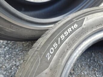 Pneu 205/55/16 - 1