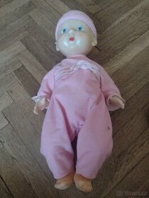 Ruská retro panenka