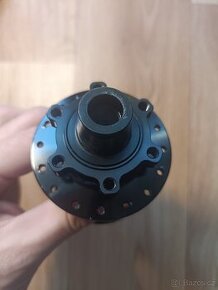 Prodám náboj sunringle do zadního kola SCR 148 Shimano HG