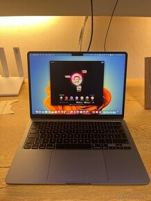 MacBook Air 13" M2 / 16GB RAM / 256GB HD / 8×CPU / Šedý
