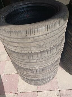 235/50R19