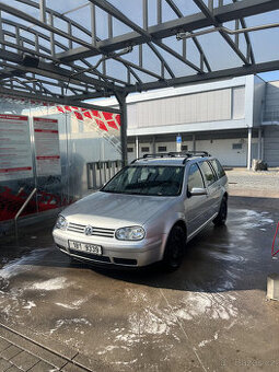 Volkswagem Golf IV 1.6 benzin