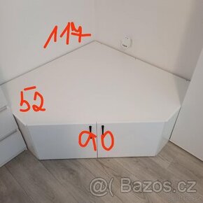 Nástavec na rohovou skříň