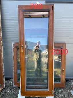 Dřevěné bal. dveře 760x2000 + žaluzie + síť - 2 ks