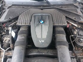 BMW e70 motor N62B48B