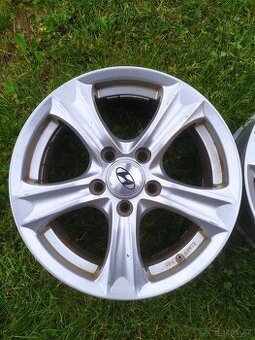 Alu kola 16" orig Hyundai