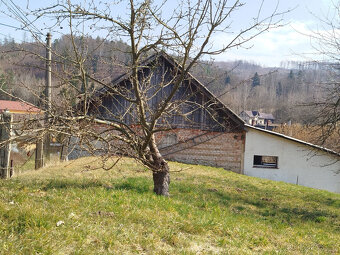 Stavební pozemek v čisté přírodě 828 m² v Dlouhomilově