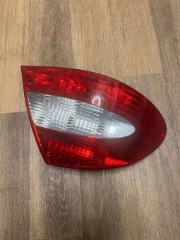 Leve zadní světlo Mercedes clk - 1
