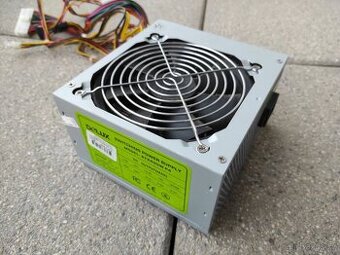 Počítačový zdroj 400W – plně funkční