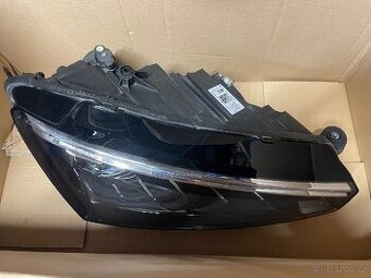 Přední pravé světlo na Škoda Scala full Led 657941016A