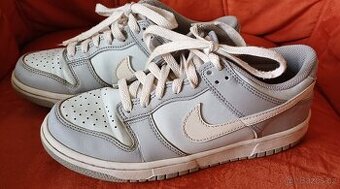 Botasky tenisky Nike v.38