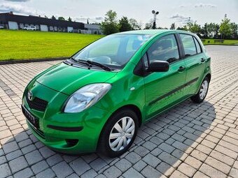 TOYOTA YARIS 1.0i 51KW 155tis.km moc pěkný stav