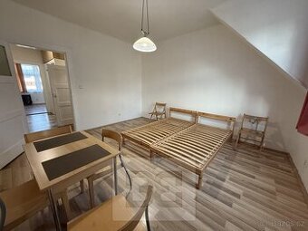 Pronájem bytu 2+1, 46 m2 - Praha -  Pod Školou- Košíře