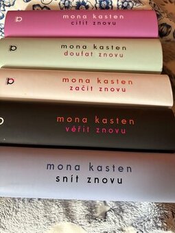 Mona Kasten série