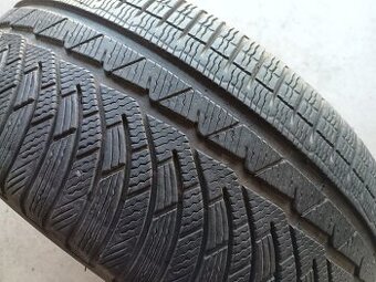 235/45 R19 MICHELIN (0118)