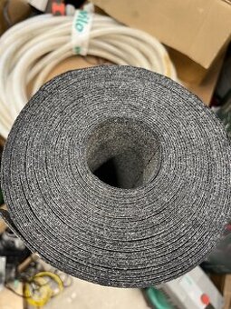 Prodám asfaltový pás oxidovaný R 330 H 1,9mm (15m2)