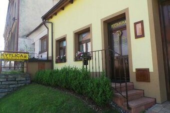 Kominík / kominice – montáže
