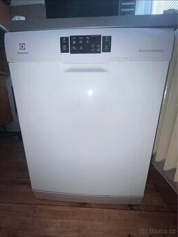 Myčka na nádobí Electrolux XXL