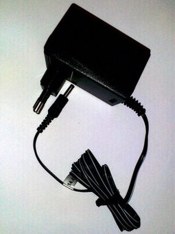 BLACK&DECKER 90500856-01 nabíječka 14,4V