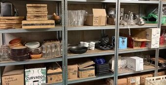 Nadobi do baru a kuchyne restaurace