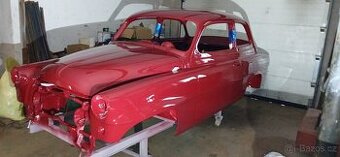 Škoda 440 spartak v renovaci