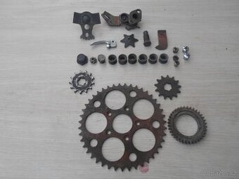 Jawa Robot 98 díly levně