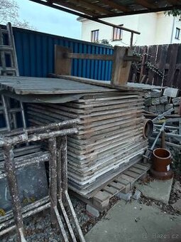 lešenové příslušenství