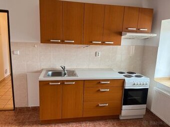 Pronájem bytu v Rožďalovicích - 1