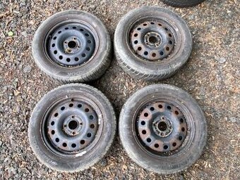 131. sada zimní kola 195/60 r15 4x108