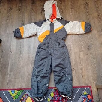 Zimní kombinéza, vel. 110