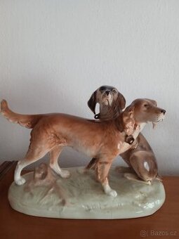 Porcelánová soška psů