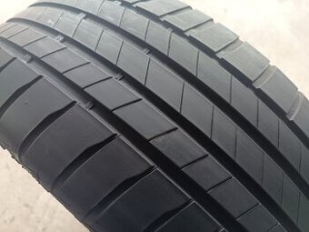 215/55 R17 BRIDGESTONE (4222)