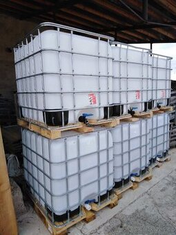 Nádrž na vodu 1000l ibc kontejner