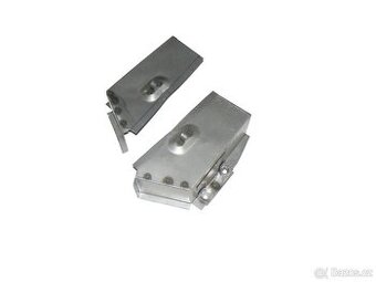 Prodám nově vyráběné kapsy zadních ramen na Škodu 1000 MB -