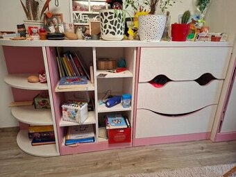 Pokojik pro školačku. Nábytek Casper+IKEA